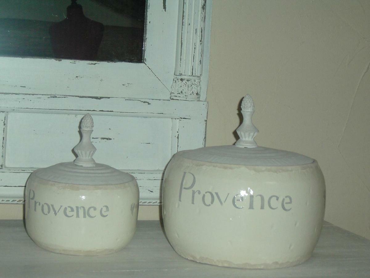 Mas De La Garance Bed & Breakfast Althen-des-Paluds Exterior foto